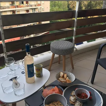 1 Bedroom - Siagne River View