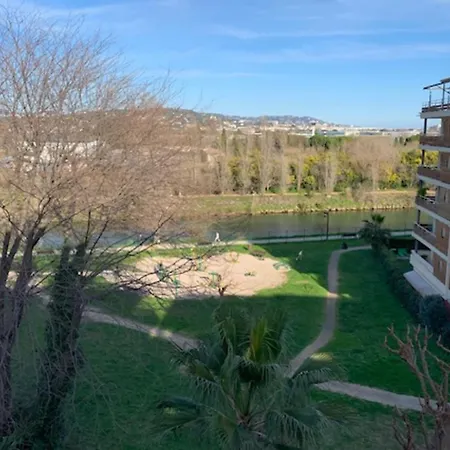 아파트 1 Bedroom - Siagne River View
